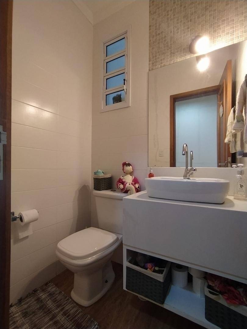 Casa à venda com 4 quartos, 154m² - Foto 13