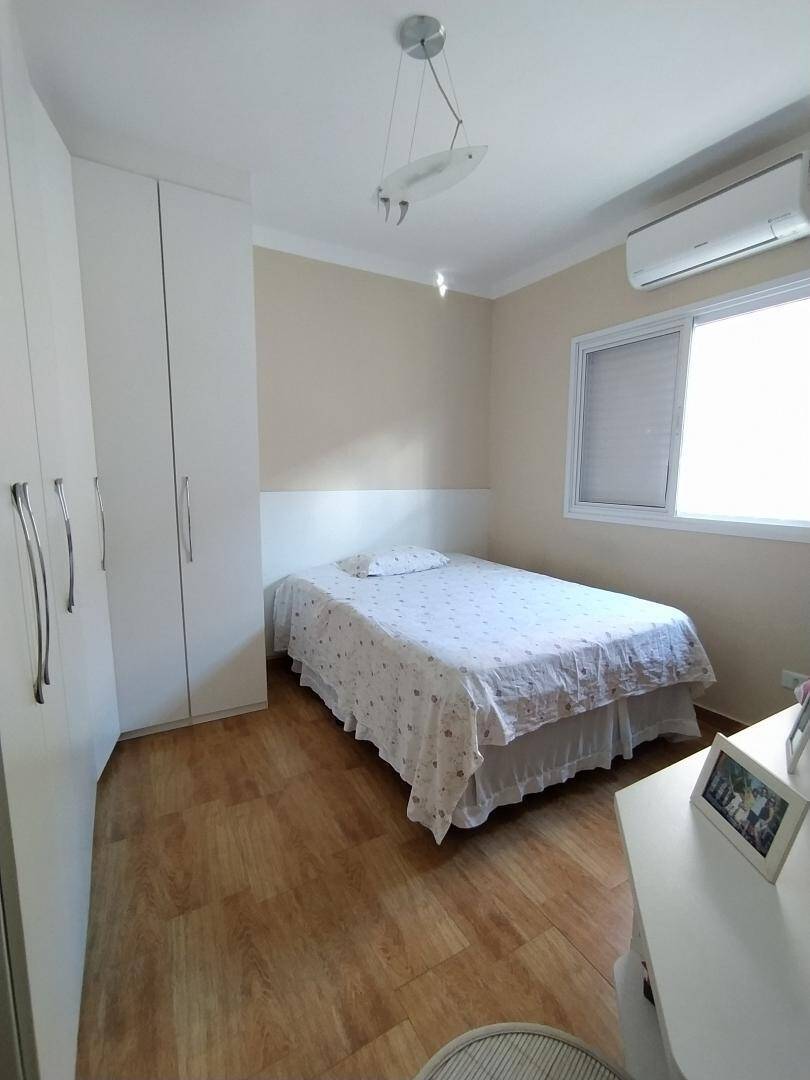 Casa à venda com 4 quartos, 154m² - Foto 34