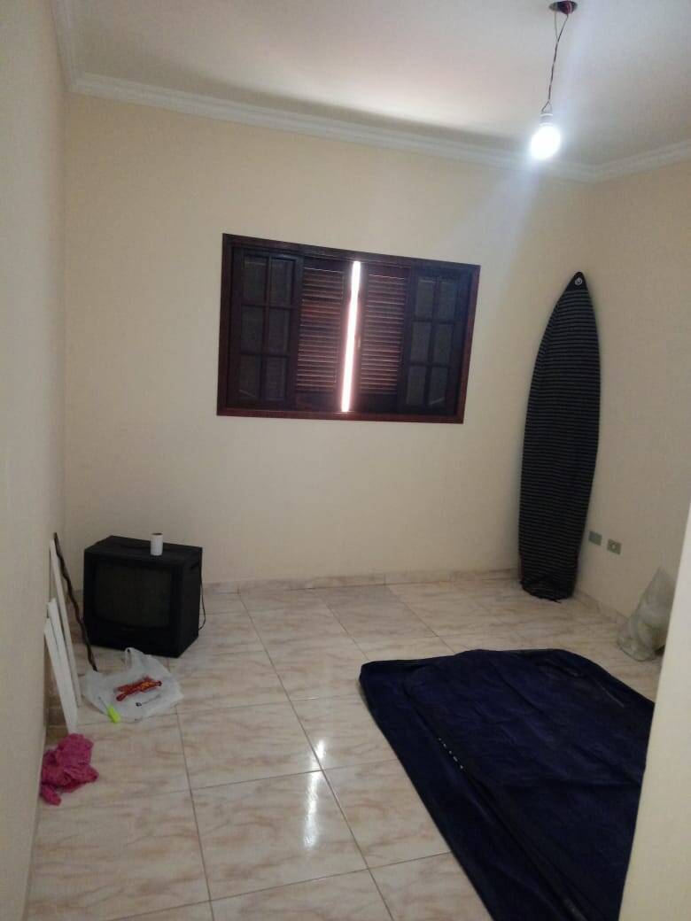 Casa à venda com 3 quartos, 100m² - Foto 2