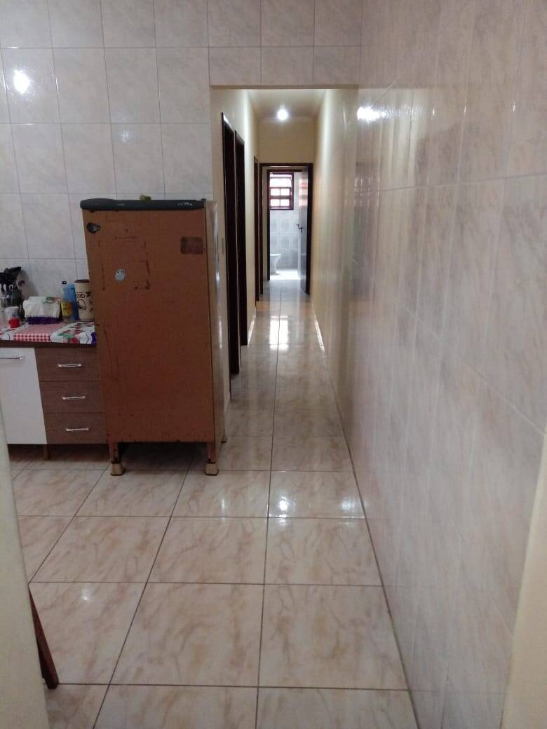 Casa à venda com 3 quartos, 100m² - Foto 27