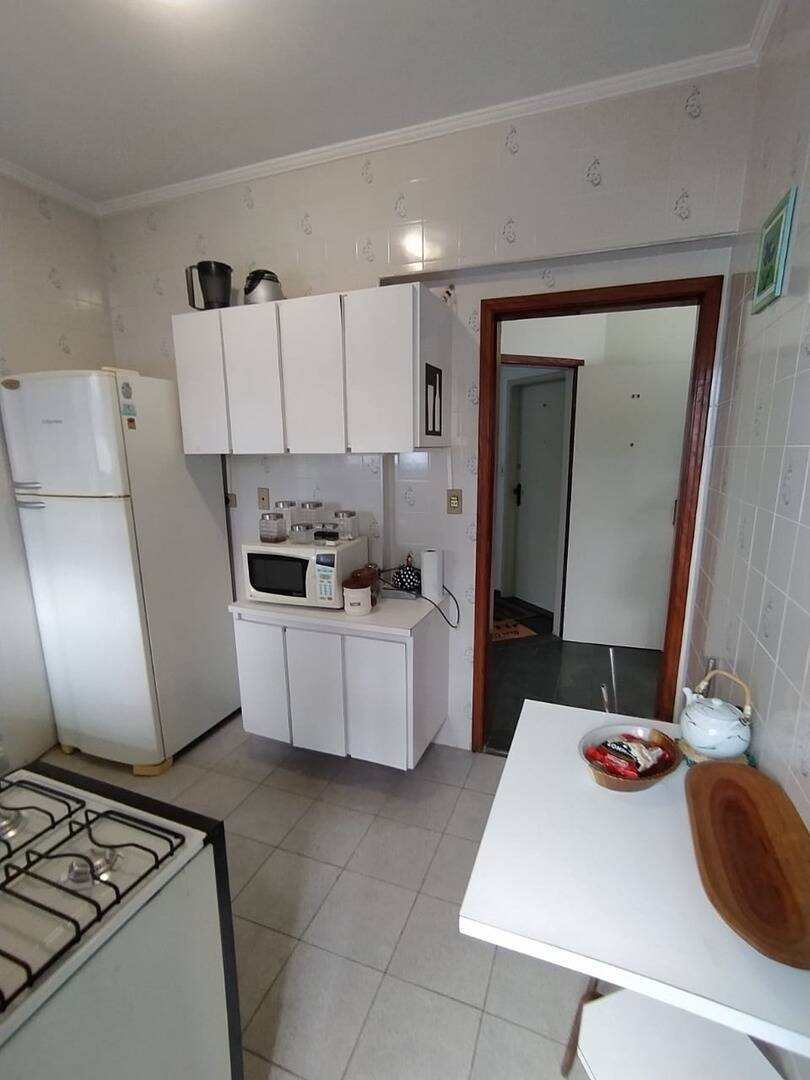 Apartamento à venda com 2 quartos, 100m² - Foto 17