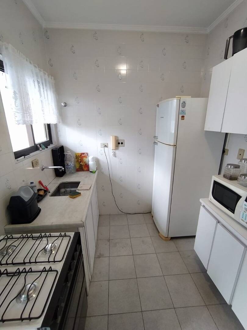 Apartamento à venda com 2 quartos, 100m² - Foto 18