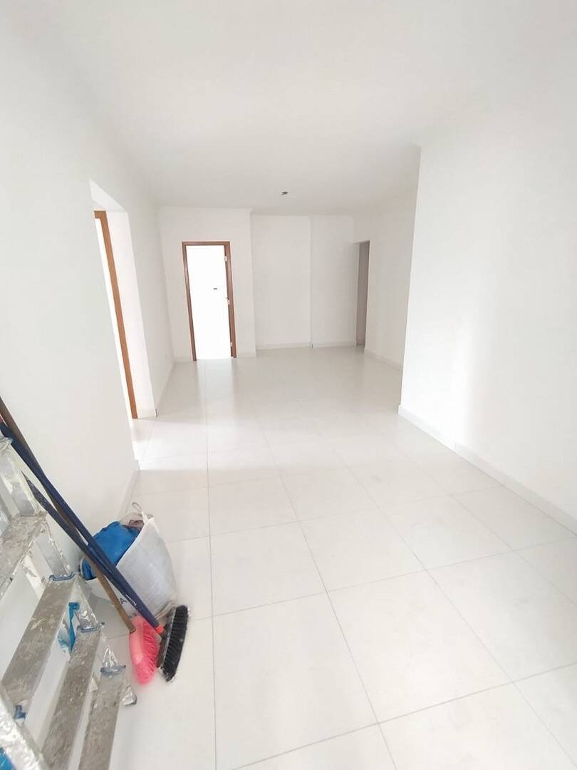 Apartamento à venda com 2 quartos, 88m² - Foto 5