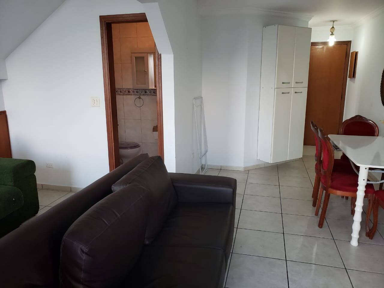 Apartamento à venda com 2 quartos, 145m² - Foto 1