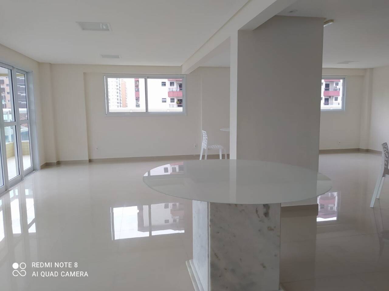 Apartamento à venda com 2 quartos, 69m² - Foto 7