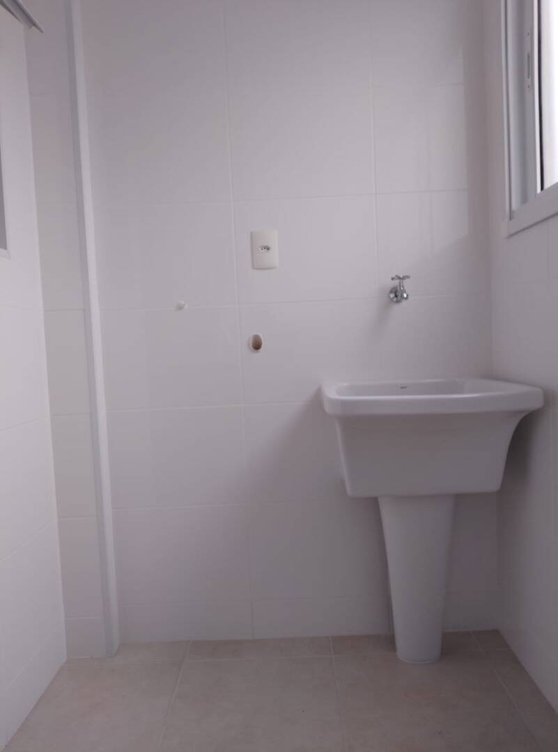 Apartamento à venda com 2 quartos, 69m² - Foto 24