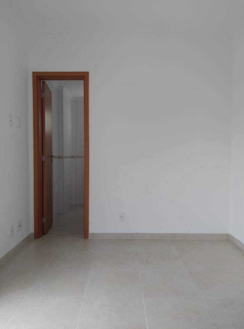 Apartamento à venda com 2 quartos, 69m² - Foto 26