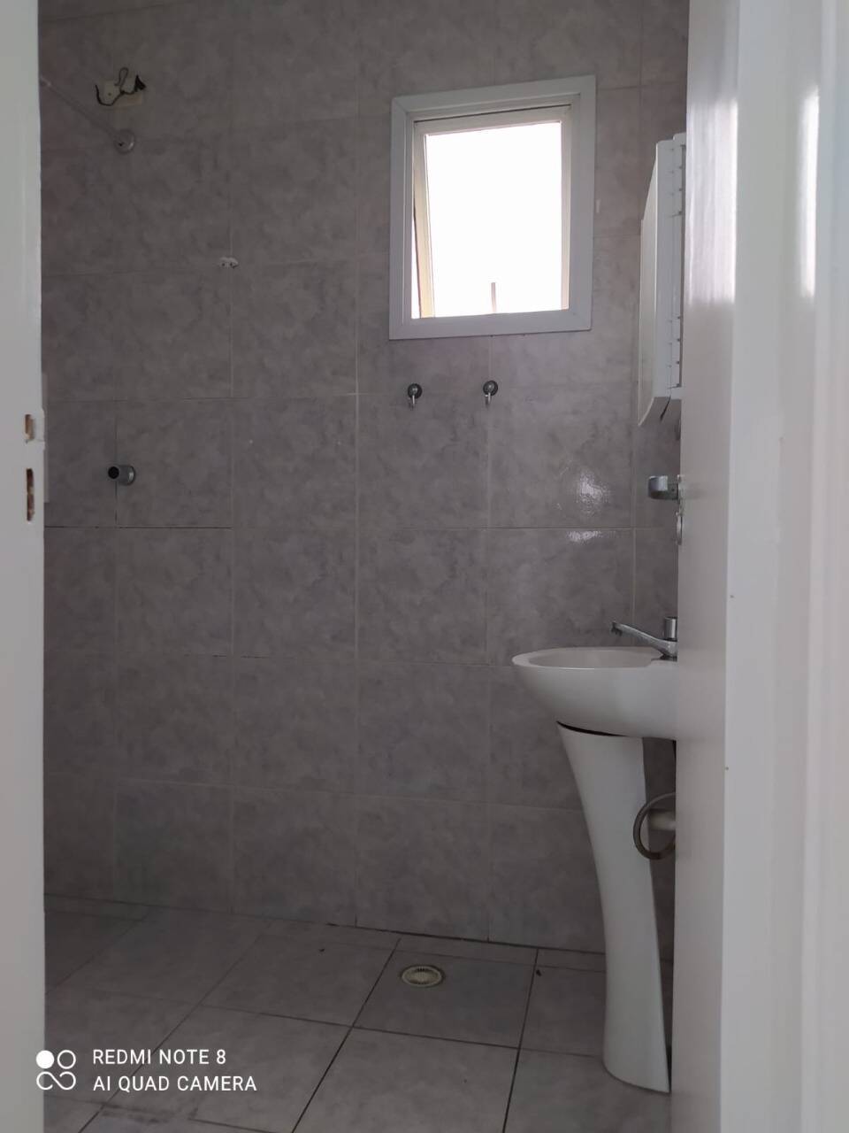 Casa para alugar com 2 quartos, 65m² - Foto 14