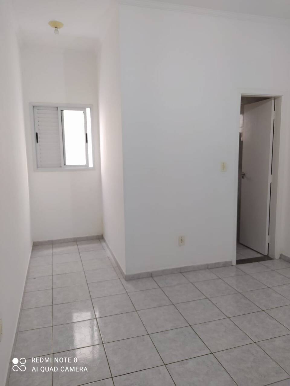 Casa para alugar com 2 quartos, 65m² - Foto 15