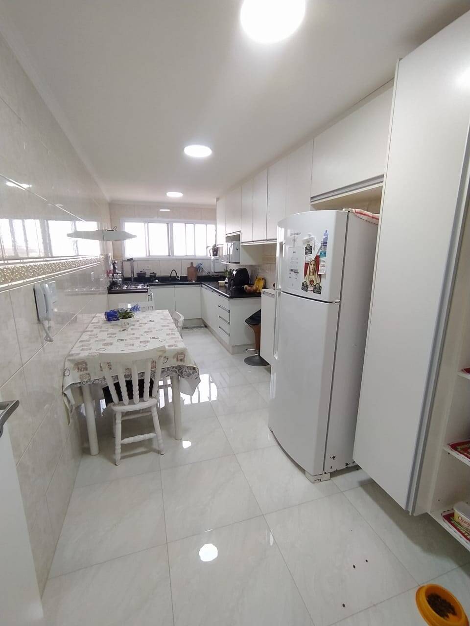 Cobertura à venda com 3 quartos, 270m² - Foto 2