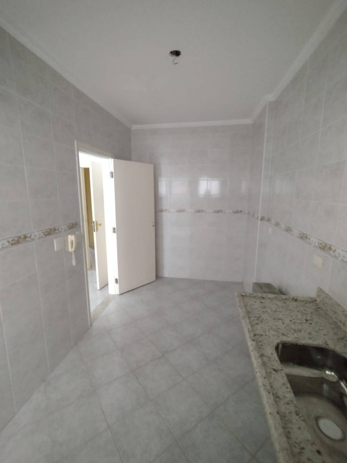 Apartamento à venda com 2 quartos, 80m² - Foto 7