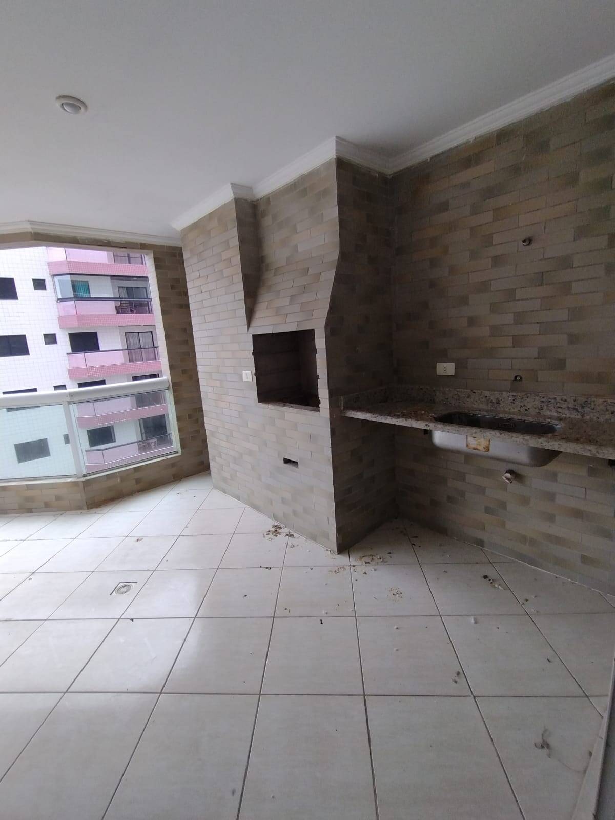 Apartamento à venda com 3 quartos, 159m² - Foto 5