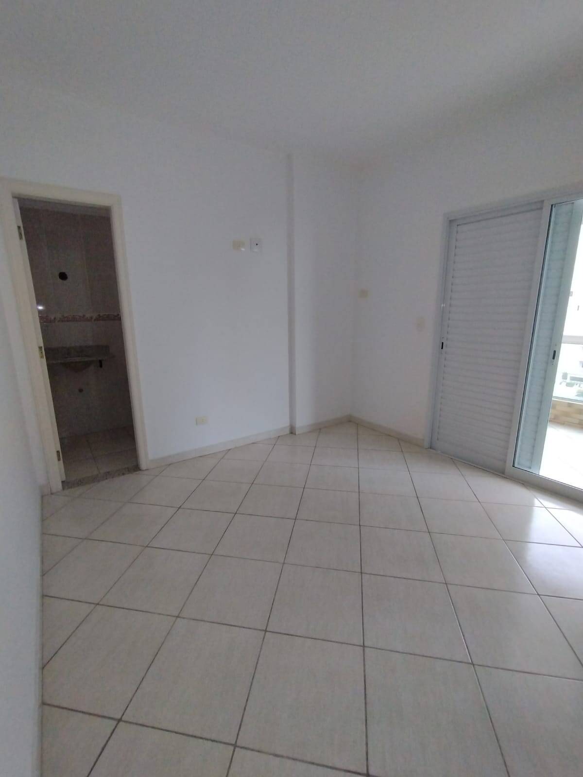 Apartamento à venda com 3 quartos, 159m² - Foto 7