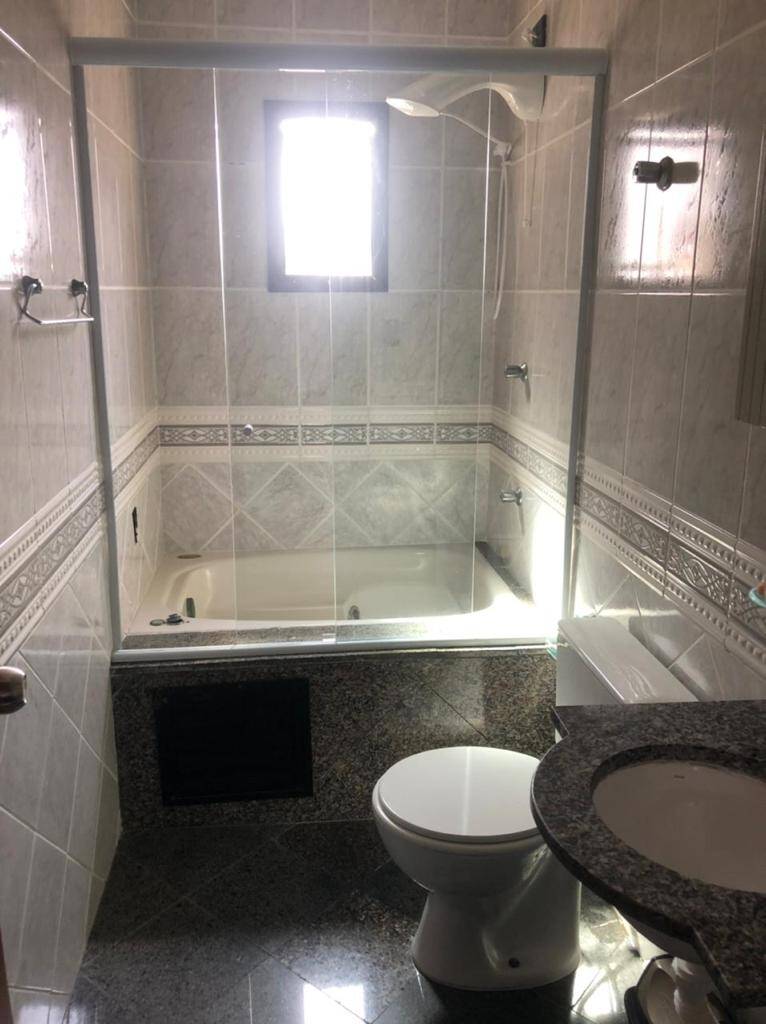 Apartamento à venda com 3 quartos, 196m² - Foto 12