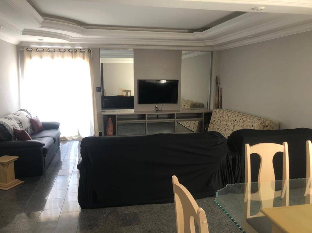 Apartamento à venda com 3 quartos, 196m² - Foto 4