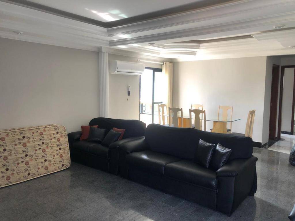 Apartamento à venda com 3 quartos, 196m² - Foto 5