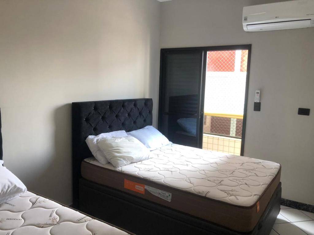 Apartamento à venda com 3 quartos, 196m² - Foto 7