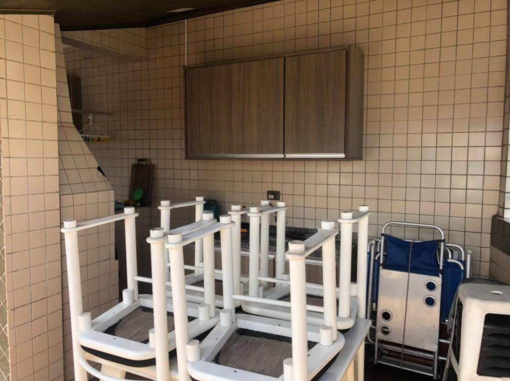 Apartamento à venda com 3 quartos, 196m² - Foto 23