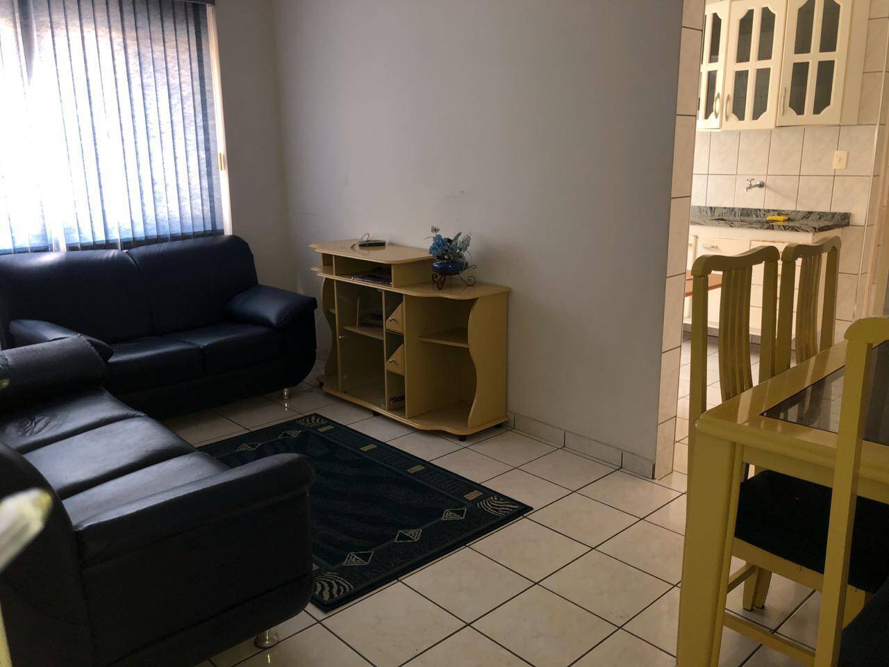 Apartamento à venda com 2 quartos, 80m² - Foto 2