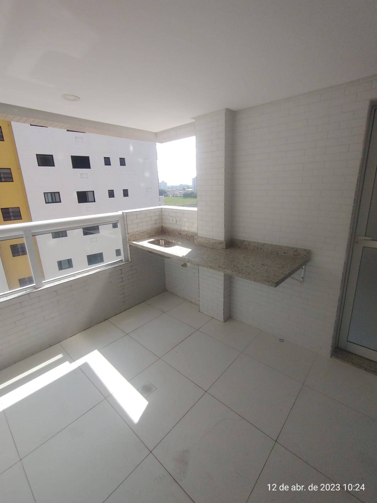 Apartamento à venda com 2 quartos, 102m² - Foto 32