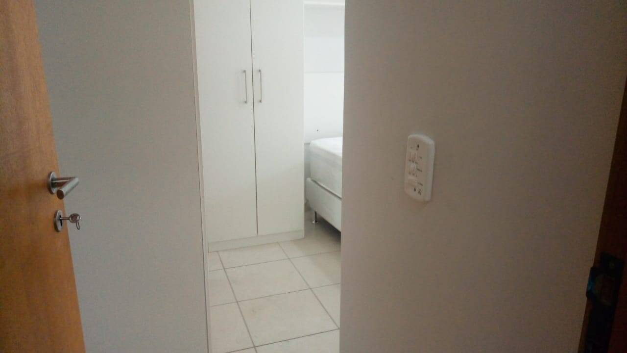 Apartamento à venda com 2 quartos, 81m² - Foto 18