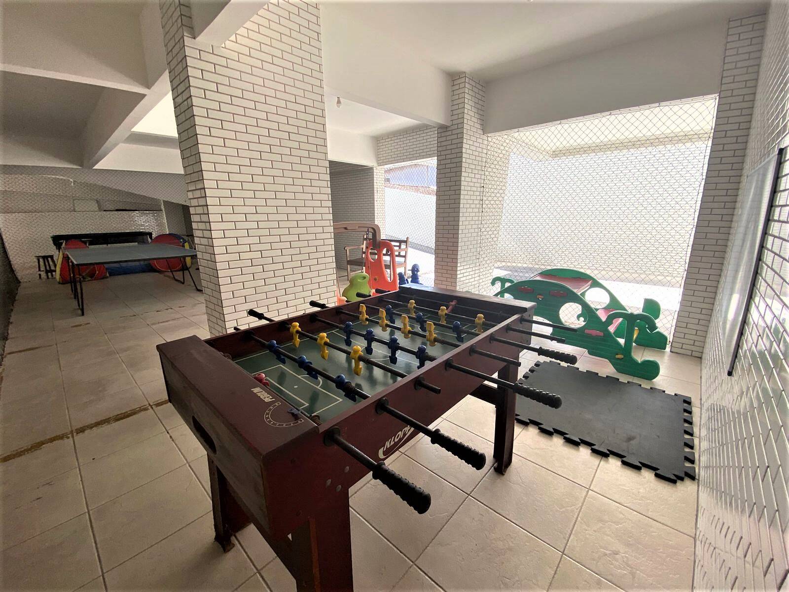 Apartamento à venda com 2 quartos, 73224m² - Foto 4