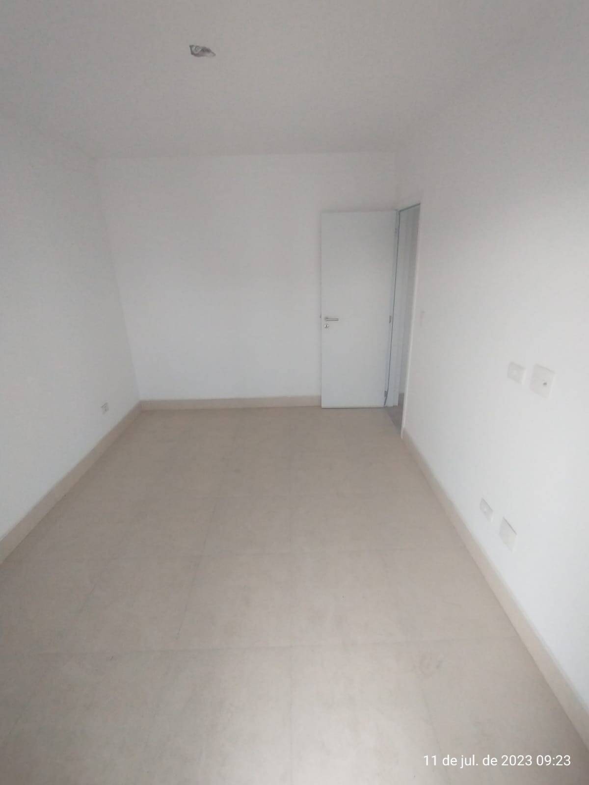 Apartamento à venda com 3 quartos, 123m² - Foto 5