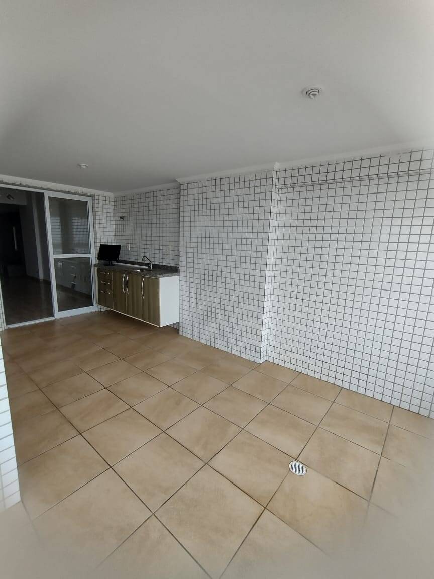 Apartamento à venda e aluguel com 3 quartos, 150m² - Foto 5