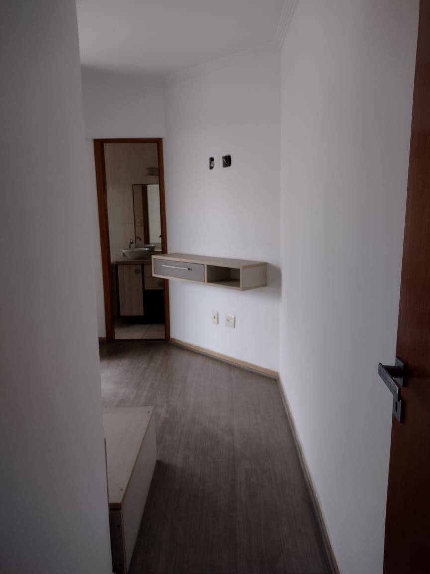 Apartamento à venda e aluguel com 3 quartos, 150m² - Foto 12