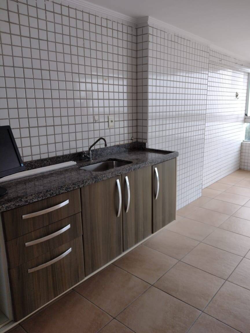 Apartamento à venda e aluguel com 3 quartos, 150m² - Foto 18