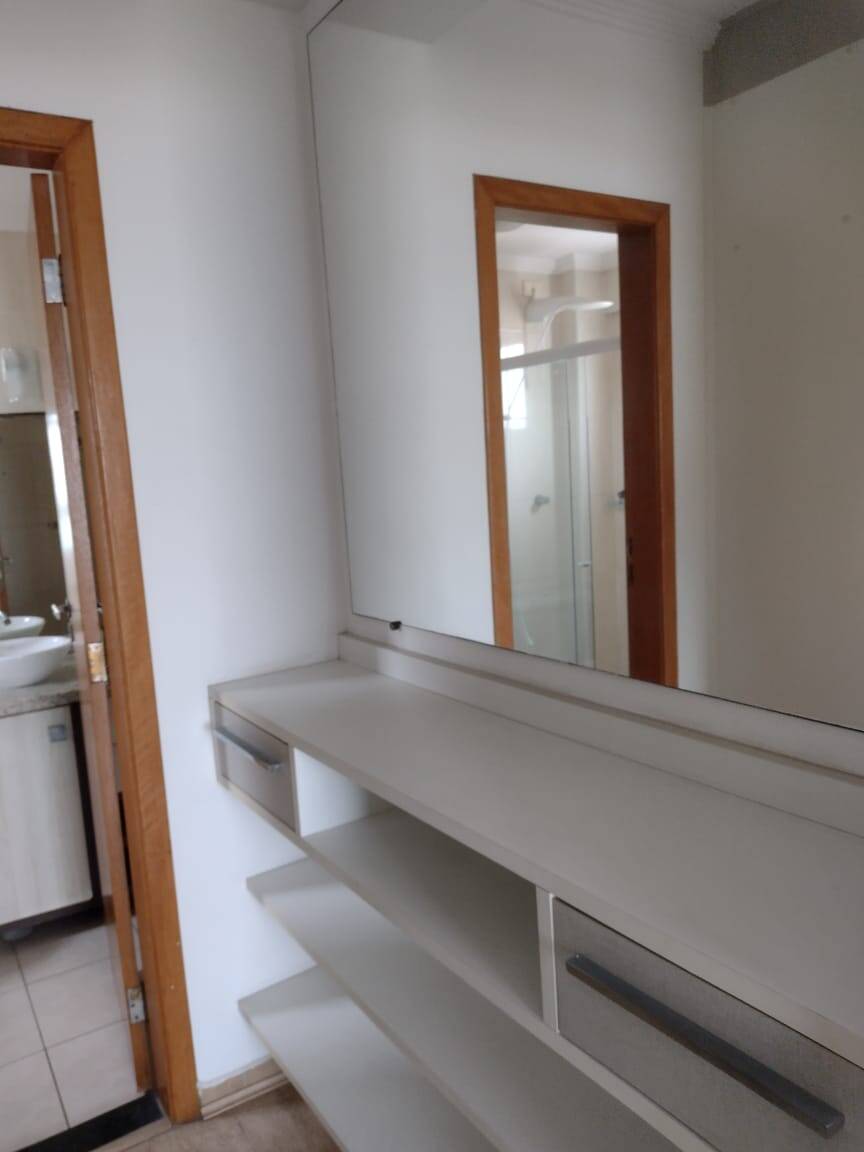 Apartamento à venda e aluguel com 3 quartos, 150m² - Foto 22