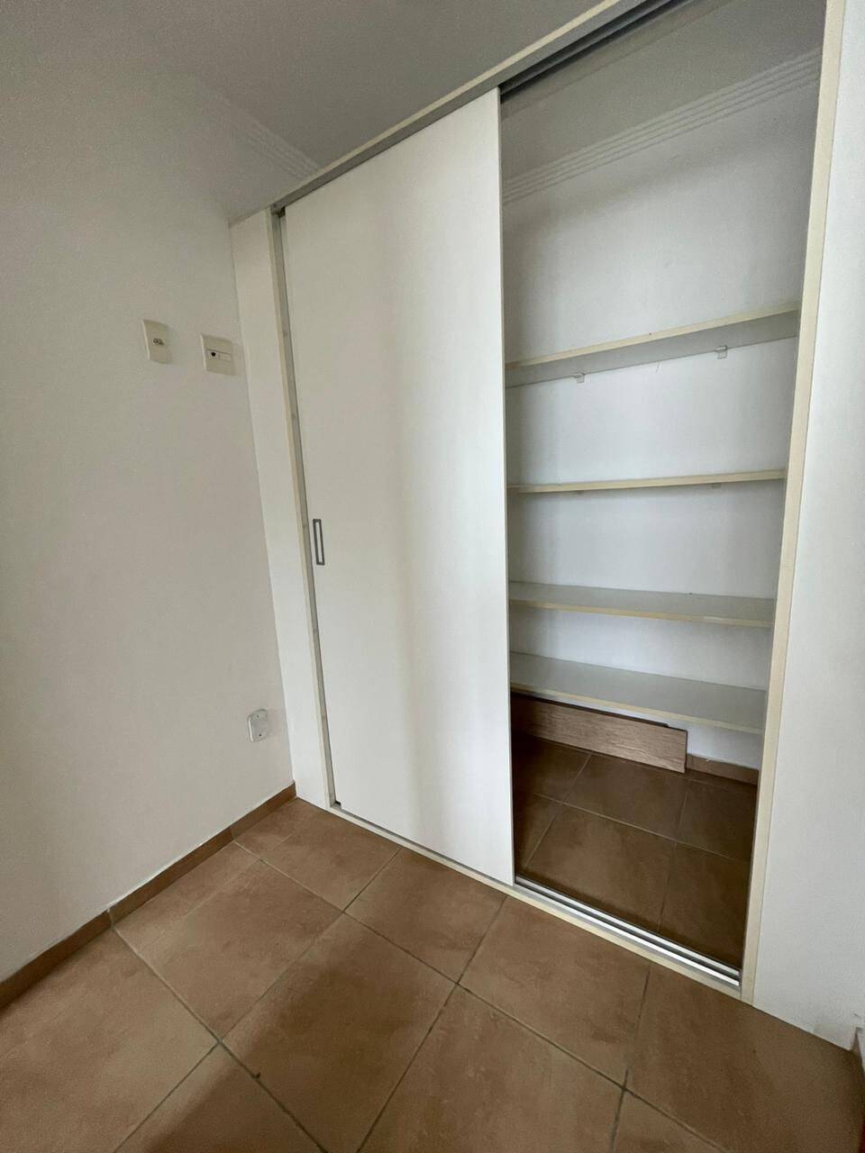 Apartamento à venda e aluguel com 3 quartos, 150m² - Foto 41