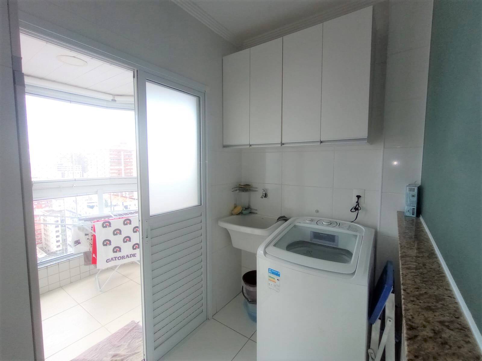 Apartamento à venda com 3 quartos, 151m² - Foto 8