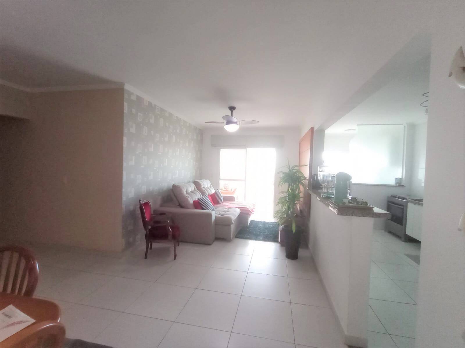 Apartamento à venda com 3 quartos, 151m² - Foto 4