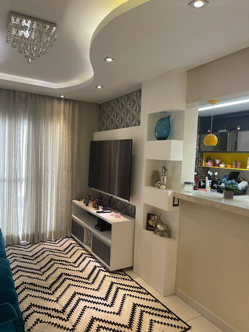 Apartamento à venda com 3 quartos, 151m² - Foto 2