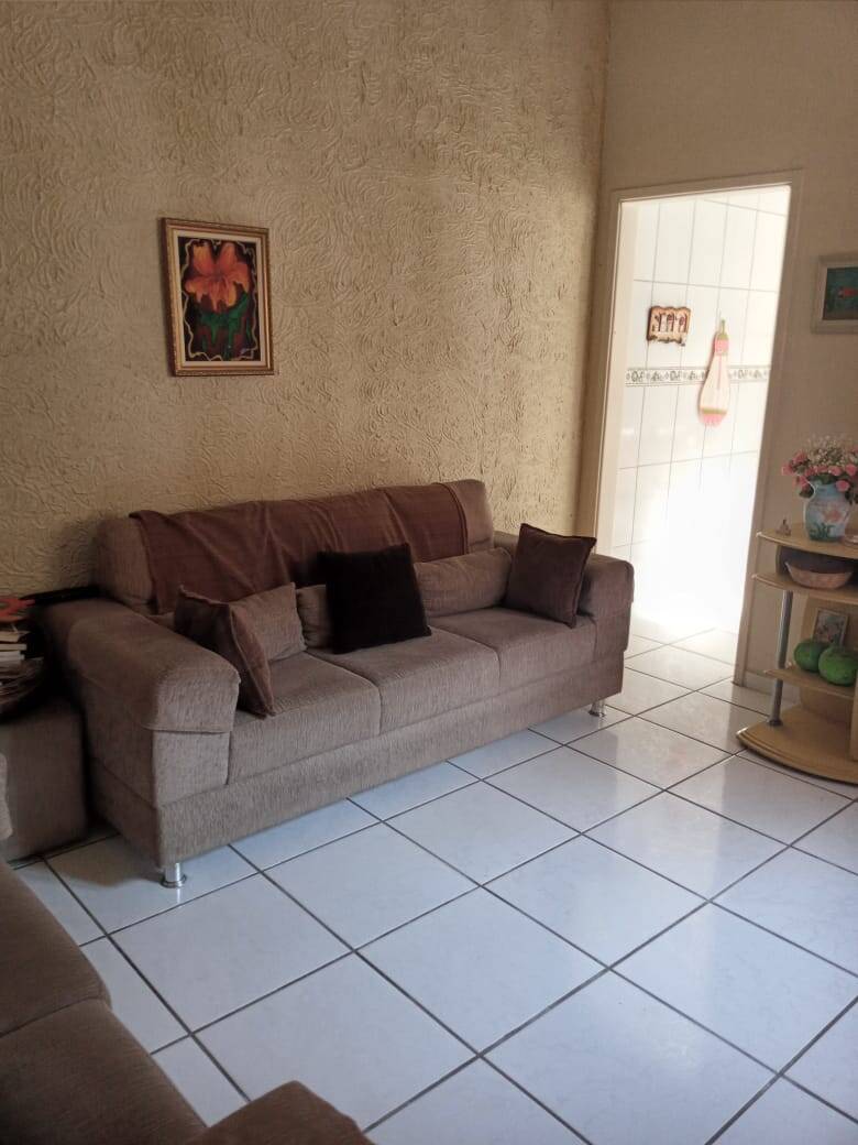 Casa à venda com 2 quartos, 90m² - Foto 9