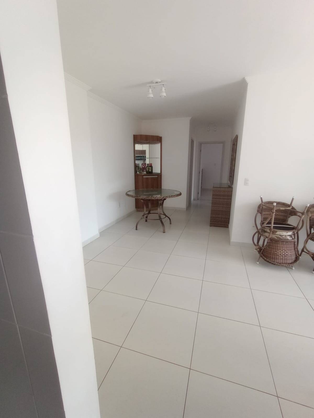 Apartamento à venda com 2 quartos, 99m² - Foto 8