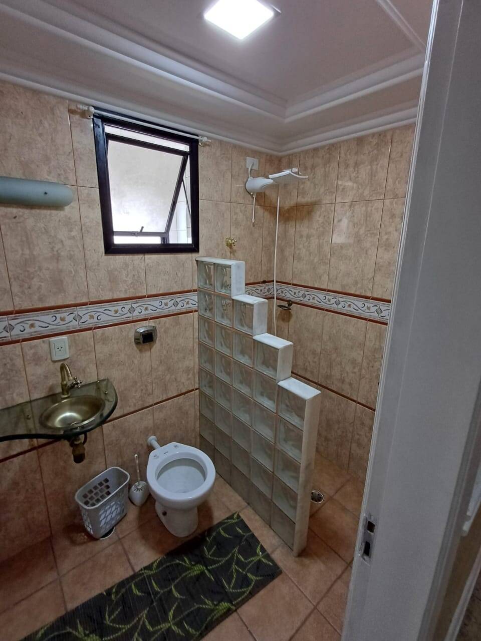 Apartamento à venda e aluguel com 2 quartos, 90m² - Foto 10