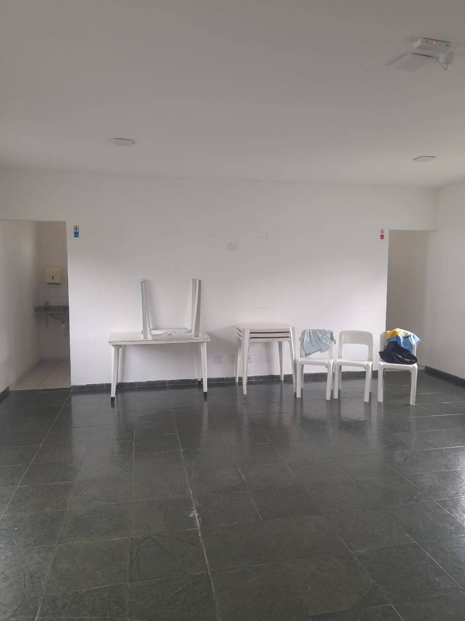 Apartamento à venda com 2 quartos, 52m² - Foto 20