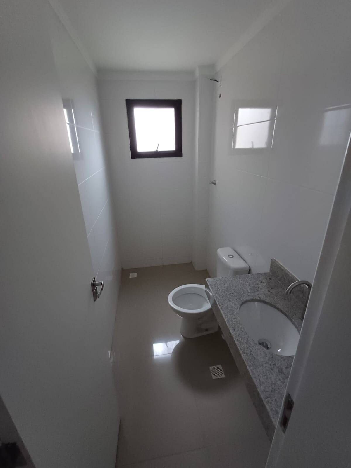 Apartamento à venda e aluguel com 2 quartos, 78m² - Foto 17