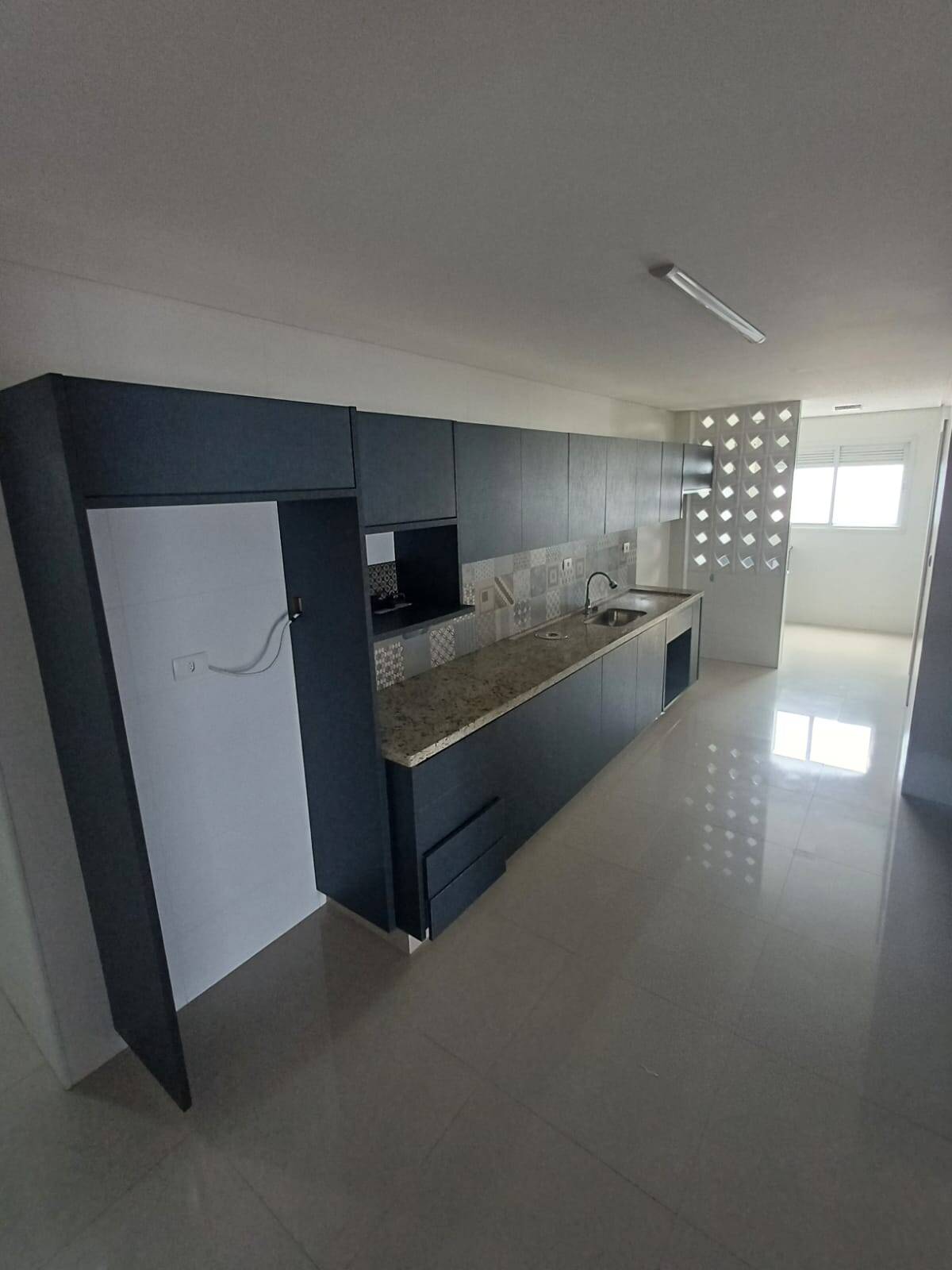 Apartamento à venda e aluguel com 4 quartos, 163m² - Foto 2