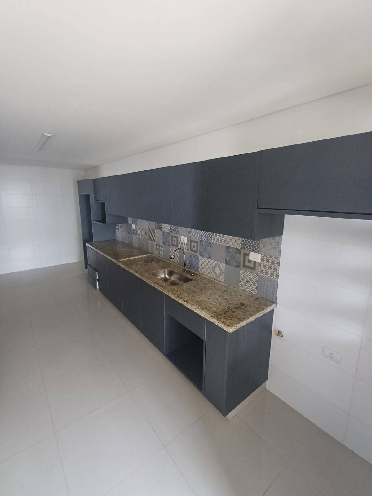 Apartamento à venda e aluguel com 4 quartos, 163m² - Foto 5