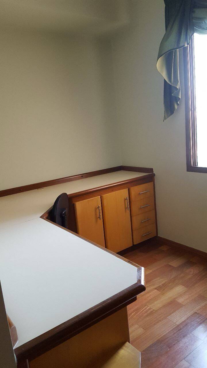 Apartamento para alugar com 3 quartos, 100m² - Foto 26