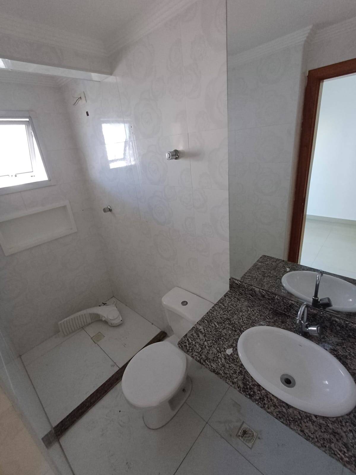 Apartamento para alugar com 2 quartos, 95m² - Foto 19