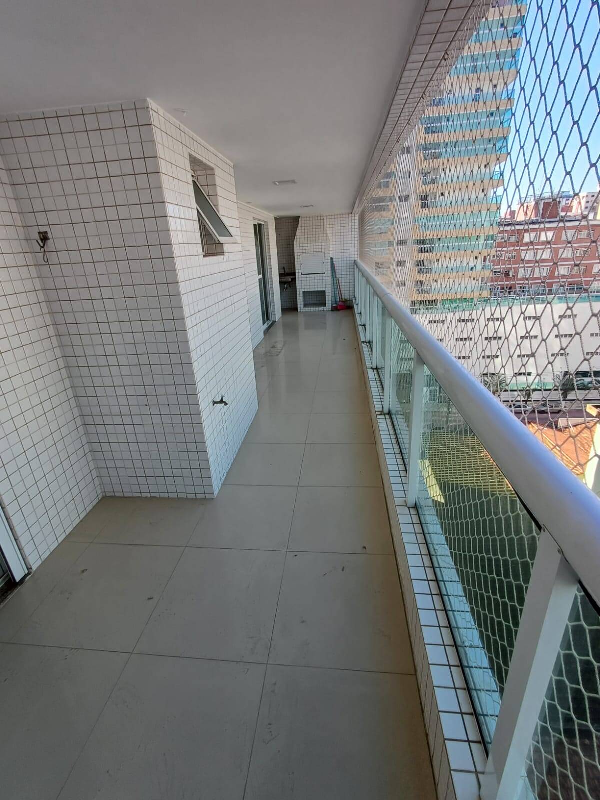 Apartamento para alugar com 2 quartos, 95m² - Foto 32