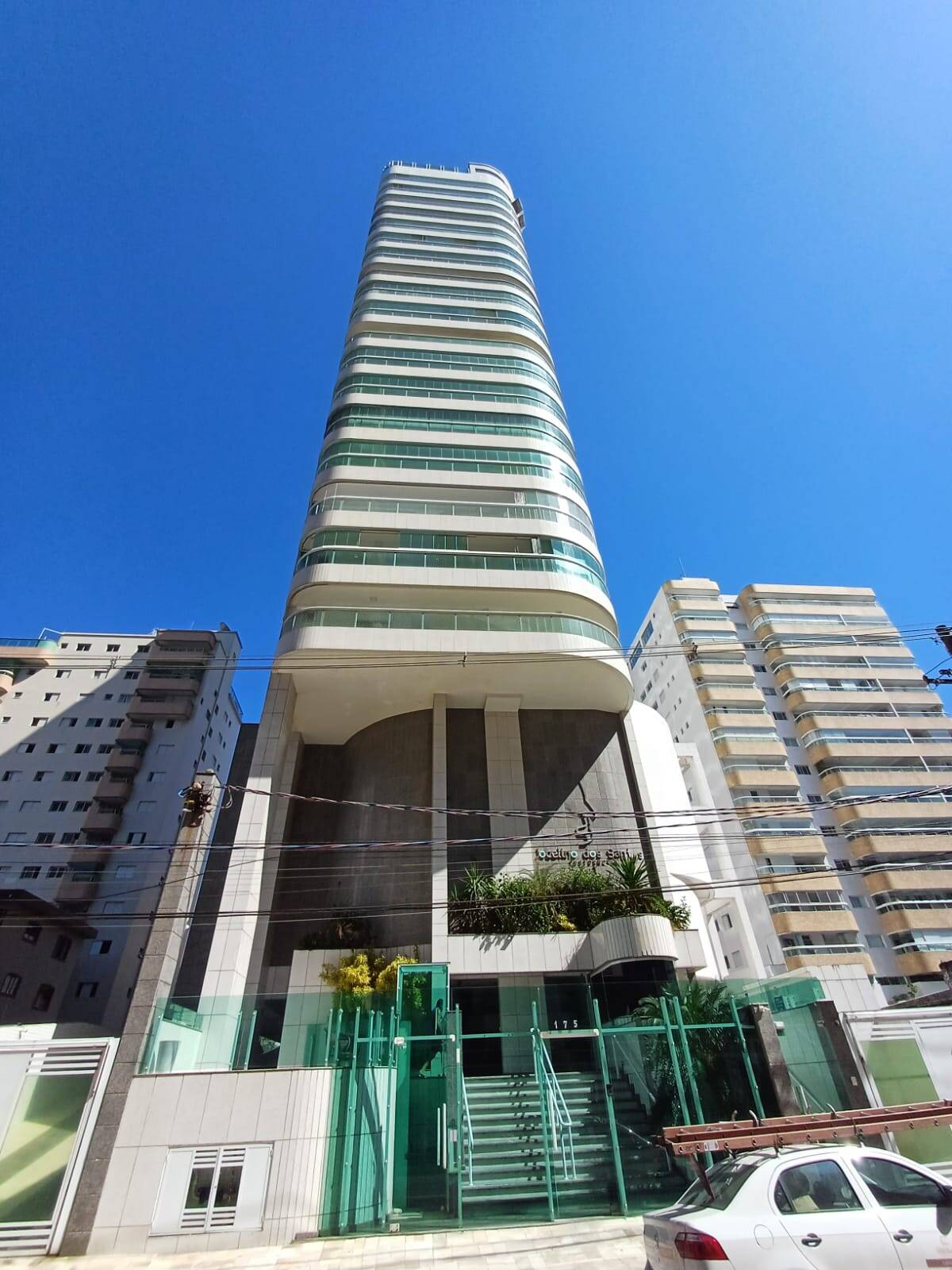 Apartamento para alugar com 2 quartos, 95m² - Foto 1