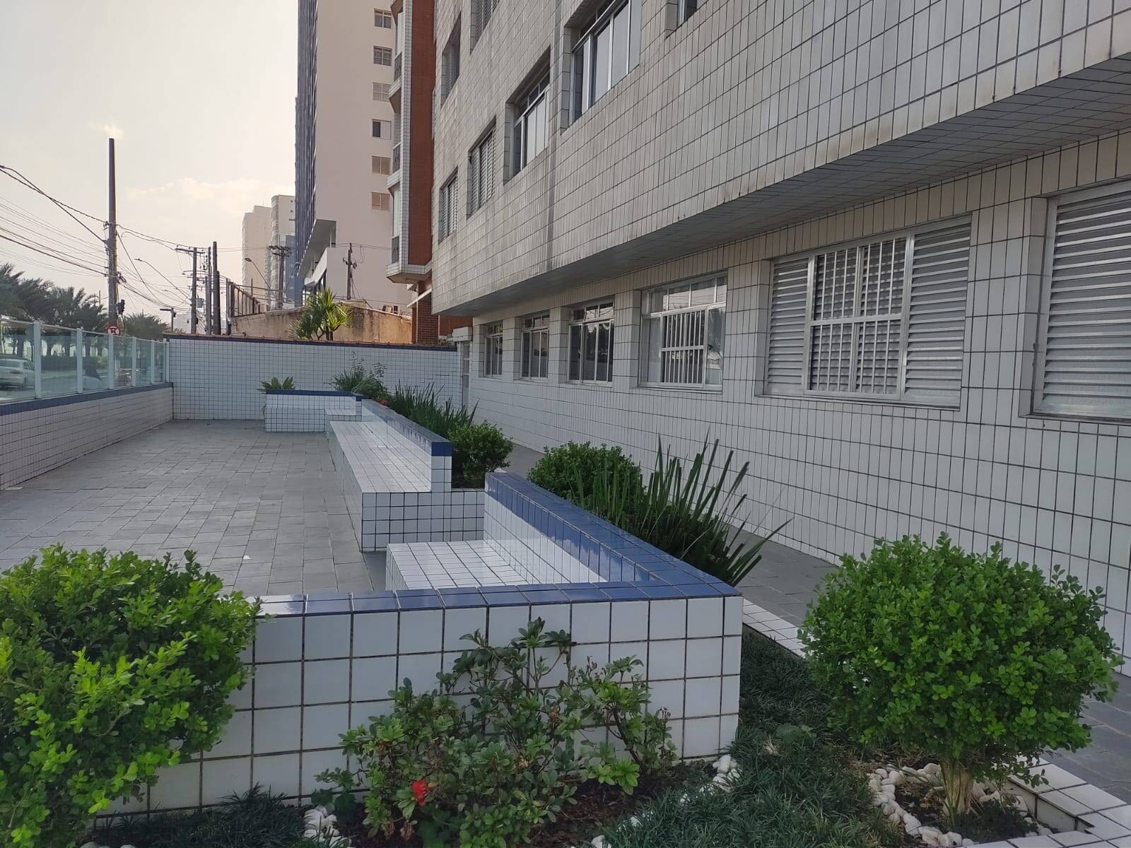 Apartamento à venda com 3 quartos, 87m² - Foto 1