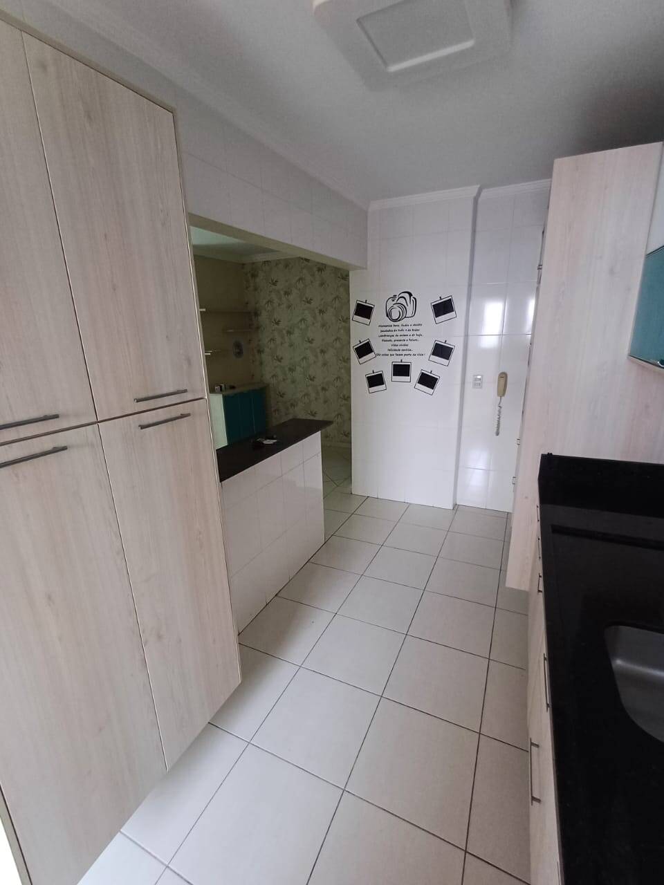 Apartamento à venda com 2 quartos, 85m² - Foto 4