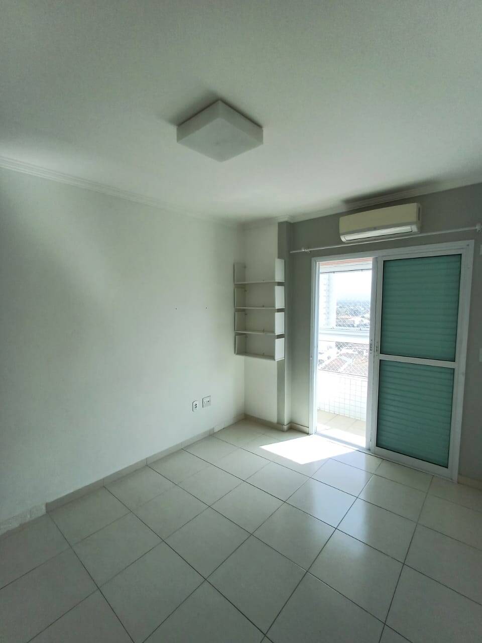 Apartamento à venda com 2 quartos, 85m² - Foto 11