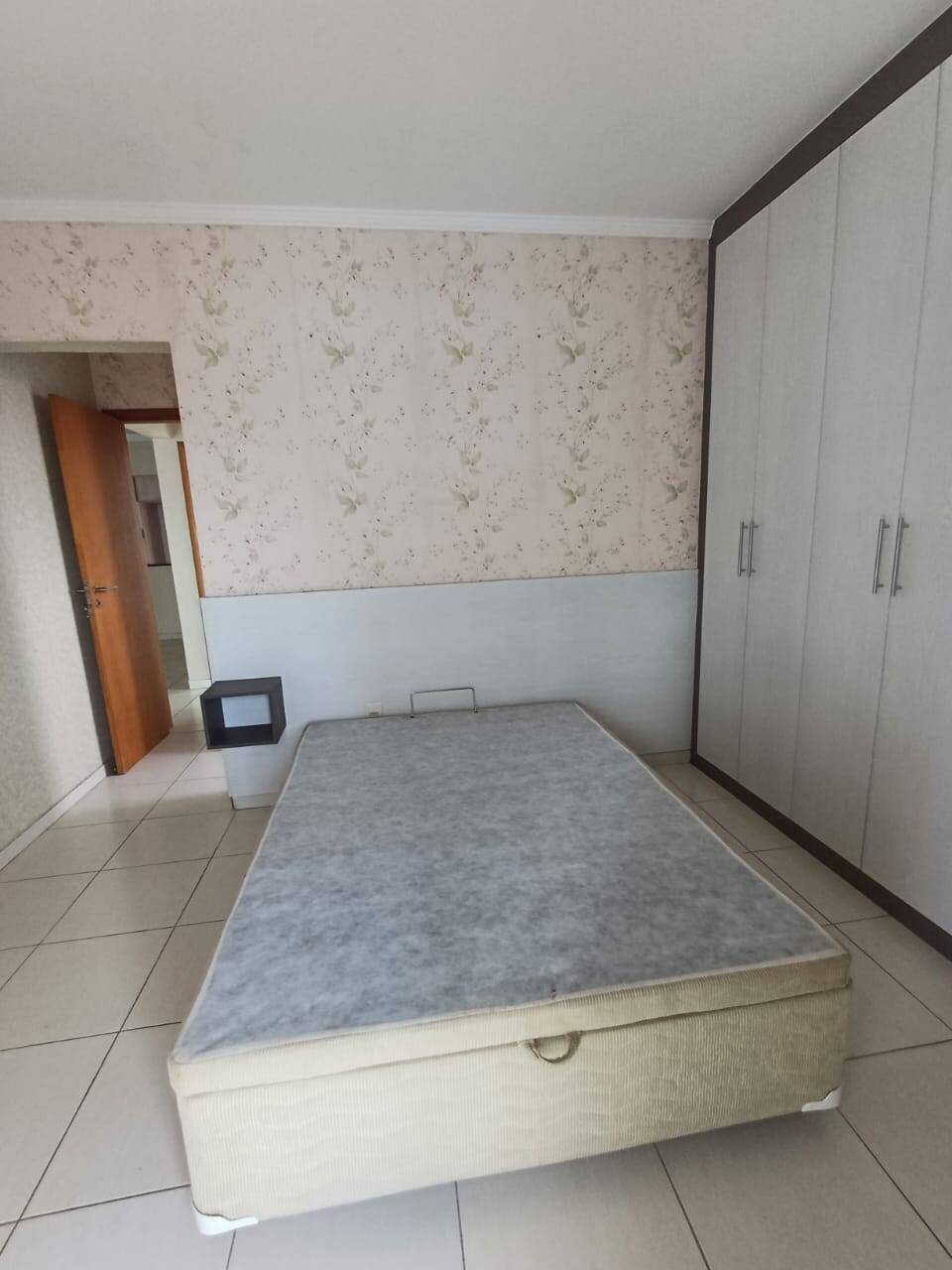 Apartamento à venda com 2 quartos, 85m² - Foto 8